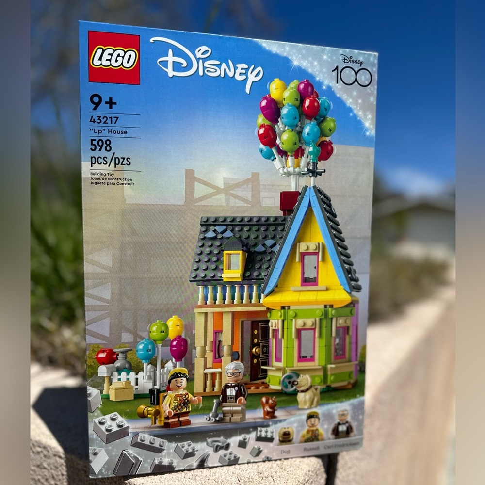 Disney’s UP lego set